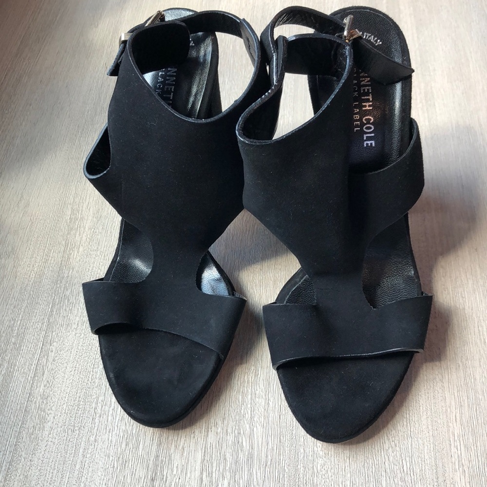 Kenneth Cole Black Label Sandals